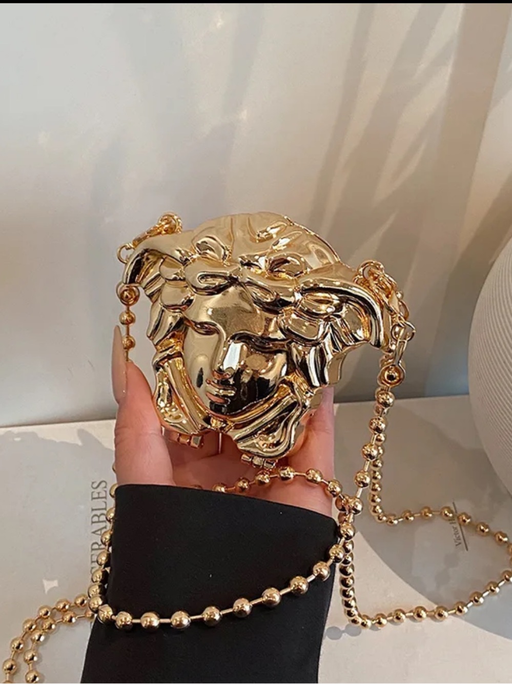 Gold Medusa-Style Sculpted Chain Crossbody Bag